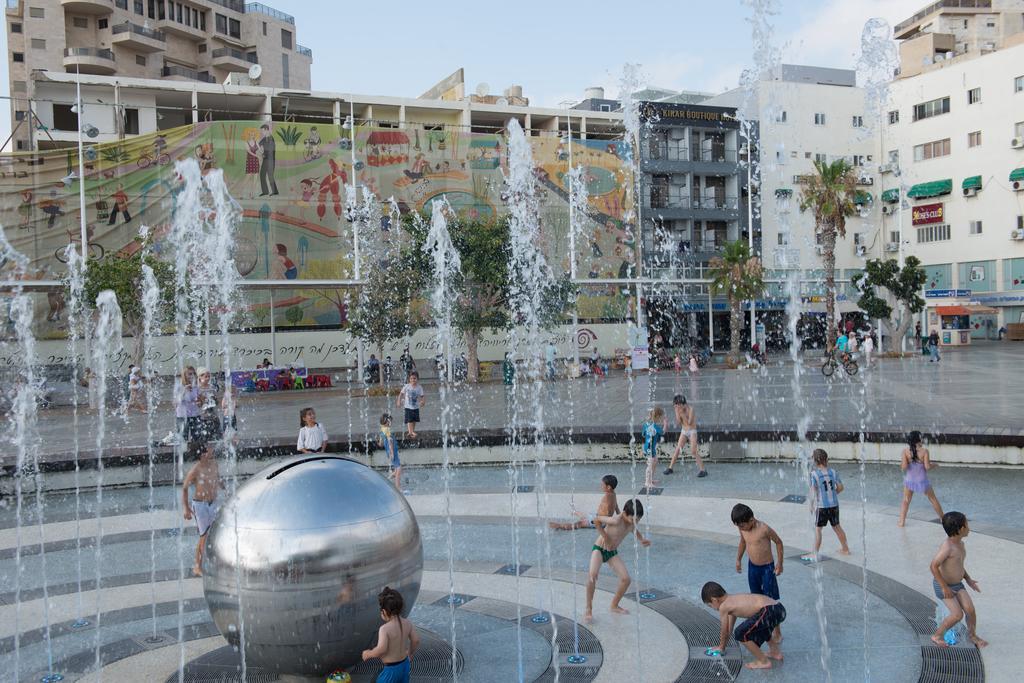 Kikar Boutique Hotel Netanja Exteriér fotografie